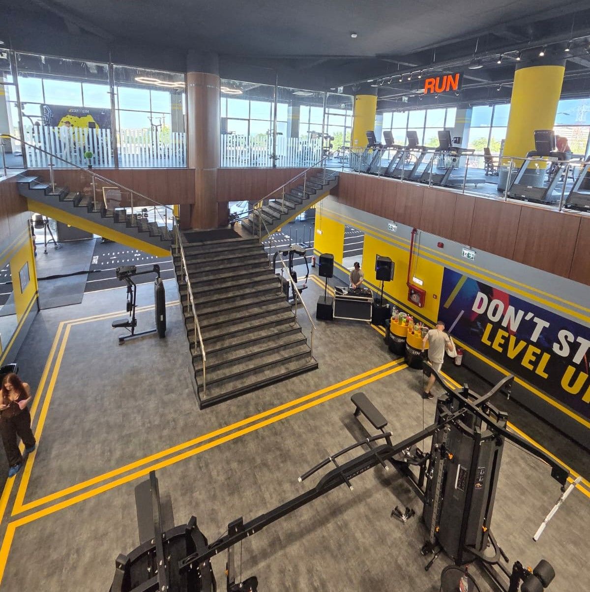 Stay Fit Gym Brașov.jpeg